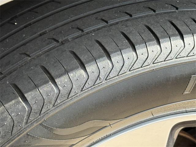 used 2019 Jeep Cherokee car, priced at $17,600