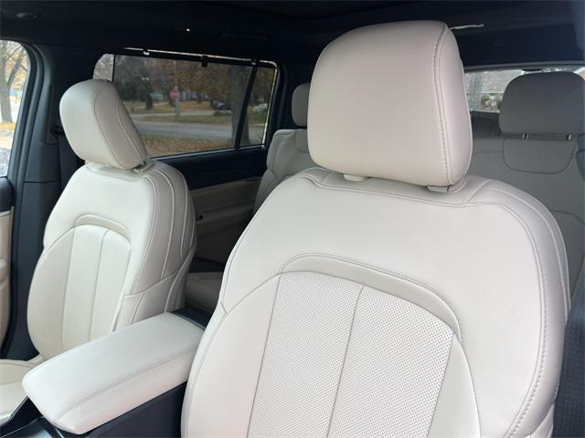 new 2025 Jeep Grand Cherokee L car, priced at $56,526