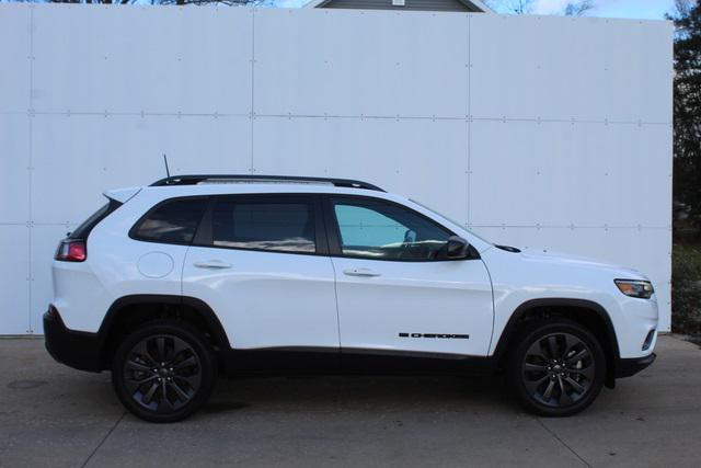 used 2021 Jeep Cherokee car, priced at $23,480