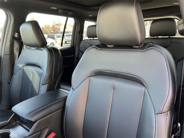 new 2025 Jeep Grand Cherokee car, priced at $52,446