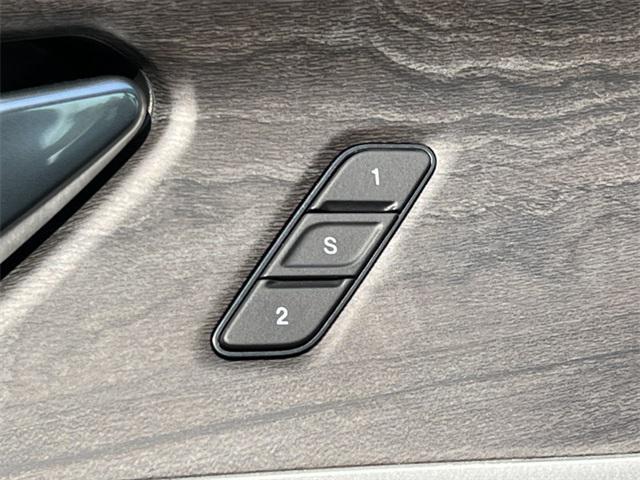 new 2025 Jeep Grand Cherokee car, priced at $52,446