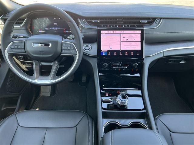 new 2025 Jeep Grand Cherokee car, priced at $52,446