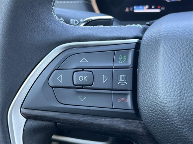 new 2025 Jeep Grand Cherokee car, priced at $52,446