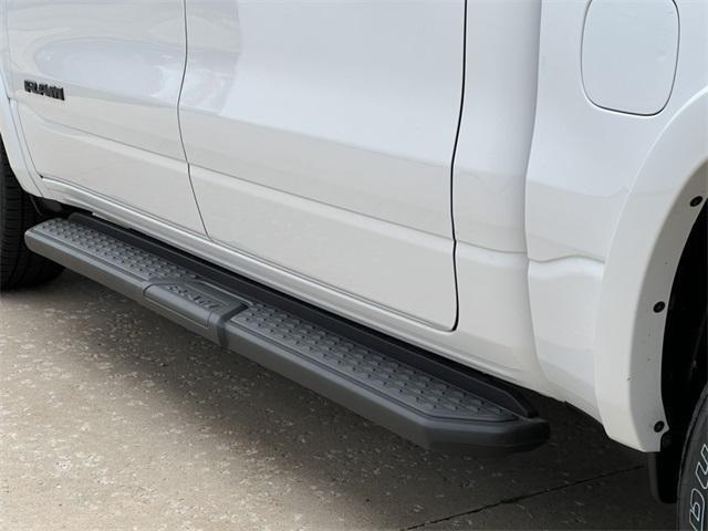 new 2025 Ram 1500 car, priced at $64,565