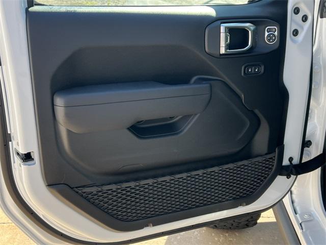 new 2025 Jeep Wrangler car, priced at $63,200