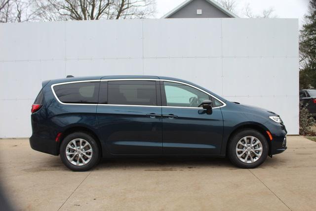 new 2025 Chrysler Pacifica car, priced at $46,900