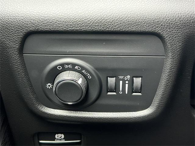 new 2025 Jeep Grand Cherokee L car, priced at $48,712