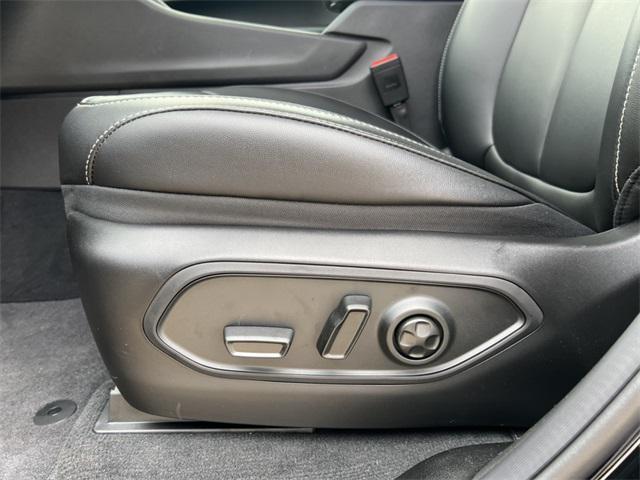 new 2025 Jeep Grand Cherokee car, priced at $46,942