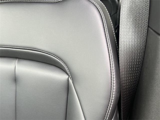 new 2025 Jeep Grand Cherokee car, priced at $46,942