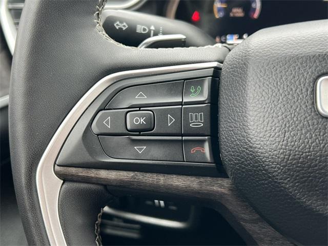 used 2023 Jeep Grand Cherokee car, priced at $29,990