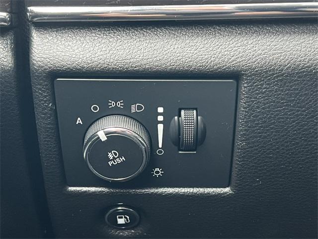 used 2014 Jeep Grand Cherokee car, priced at $9,700