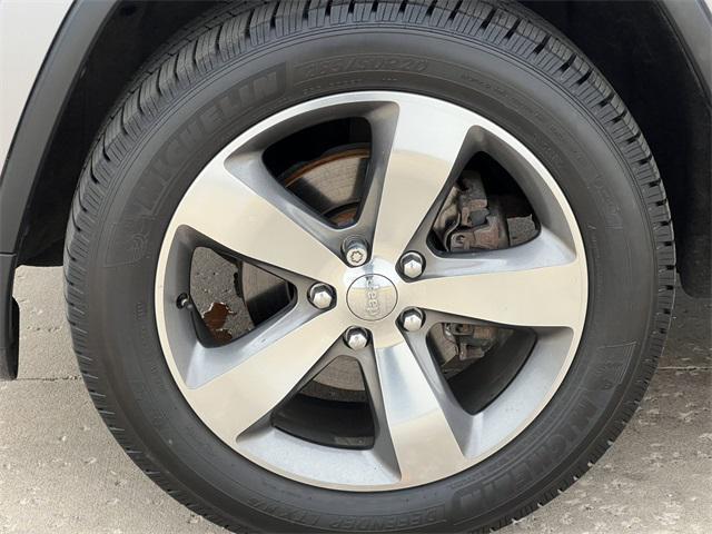 used 2014 Jeep Grand Cherokee car, priced at $9,700