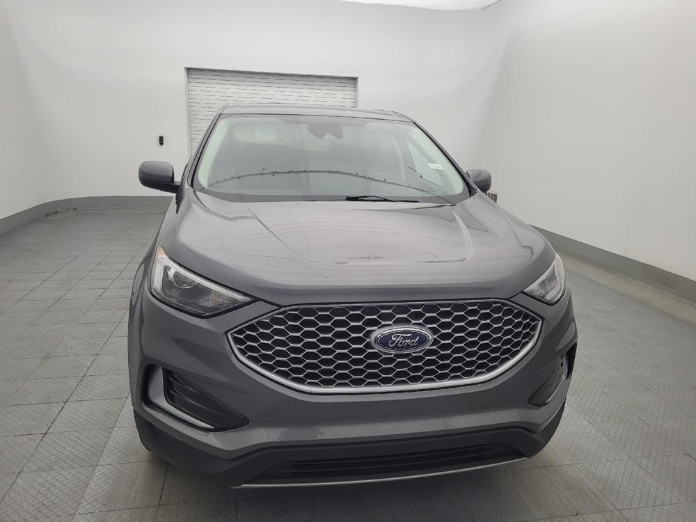 used 2024 Ford Edge car, priced at $25,695