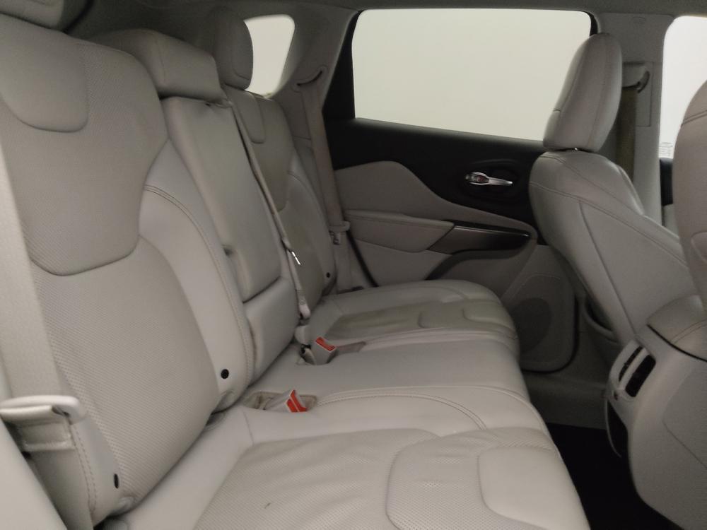 used 2019 Jeep Cherokee car, priced at $19,095