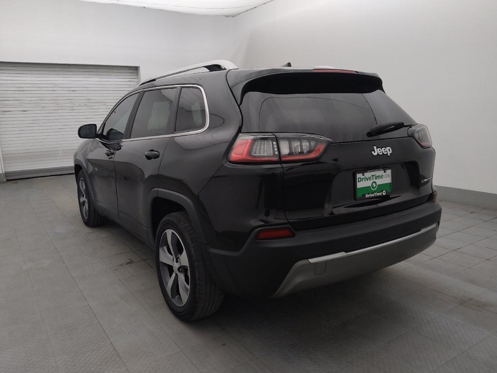 used 2019 Jeep Cherokee car, priced at $19,095
