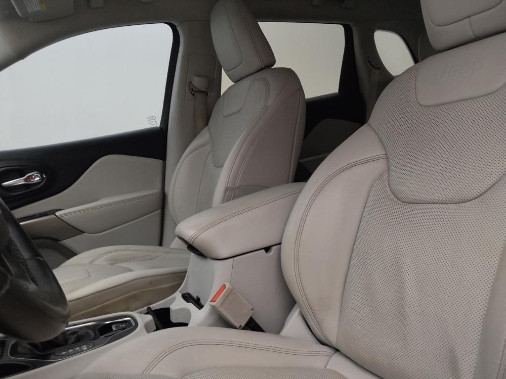 used 2019 Jeep Cherokee car, priced at $19,095