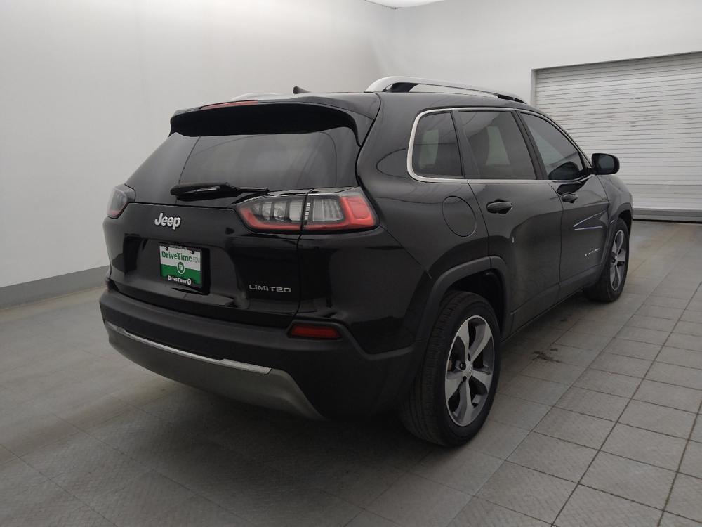 used 2019 Jeep Cherokee car, priced at $19,095