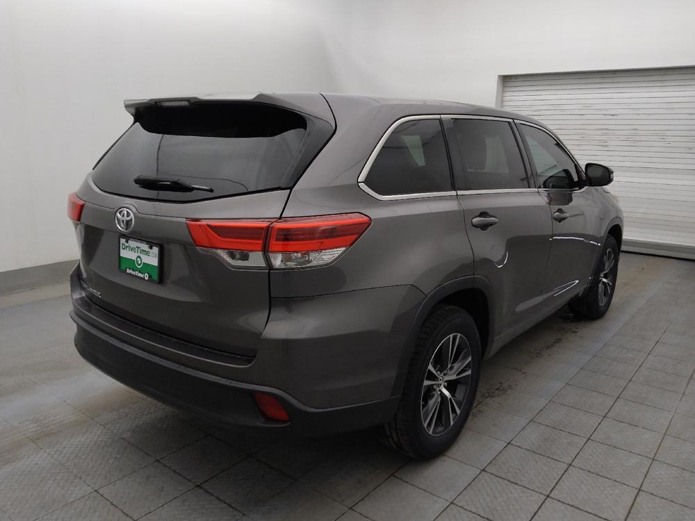 used 2017 Toyota Highlander car, priced at $19,895