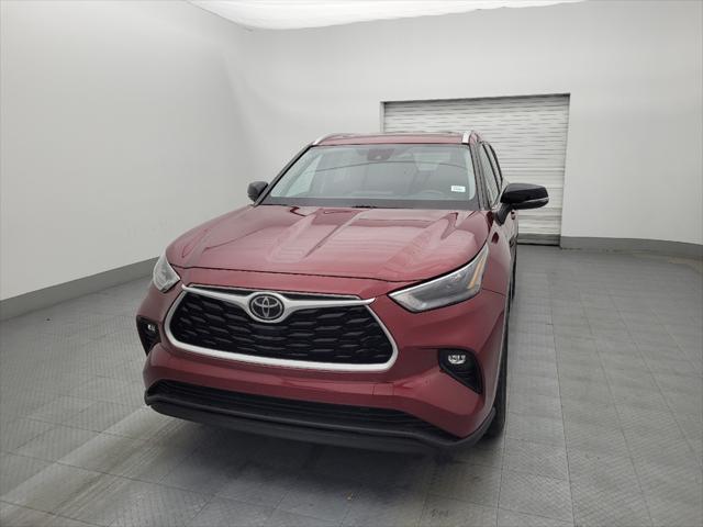 used 2022 Toyota Highlander car, priced at $31,695