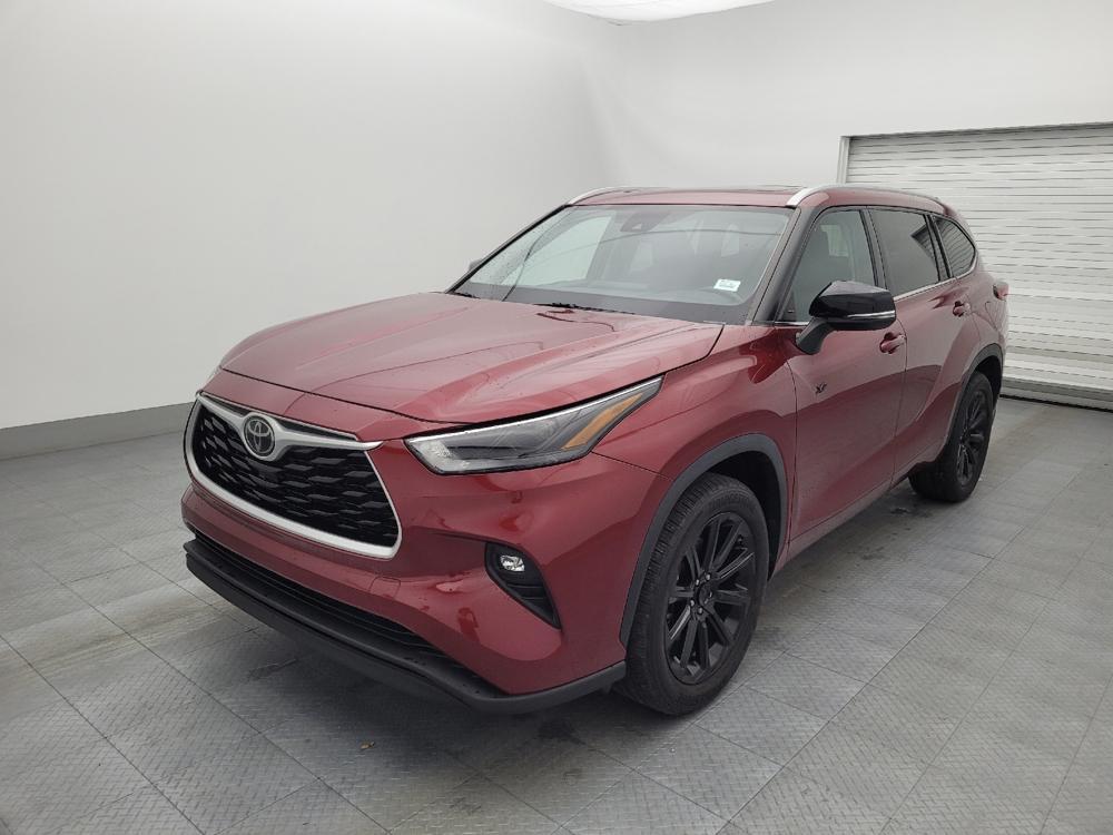 used 2022 Toyota Highlander car, priced at $31,095