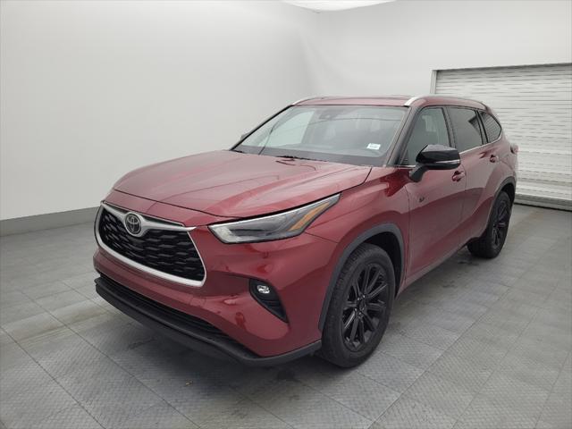 used 2022 Toyota Highlander car, priced at $31,695