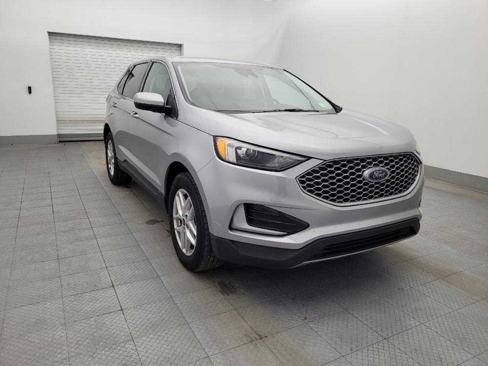 used 2024 Ford Edge car, priced at $25,695