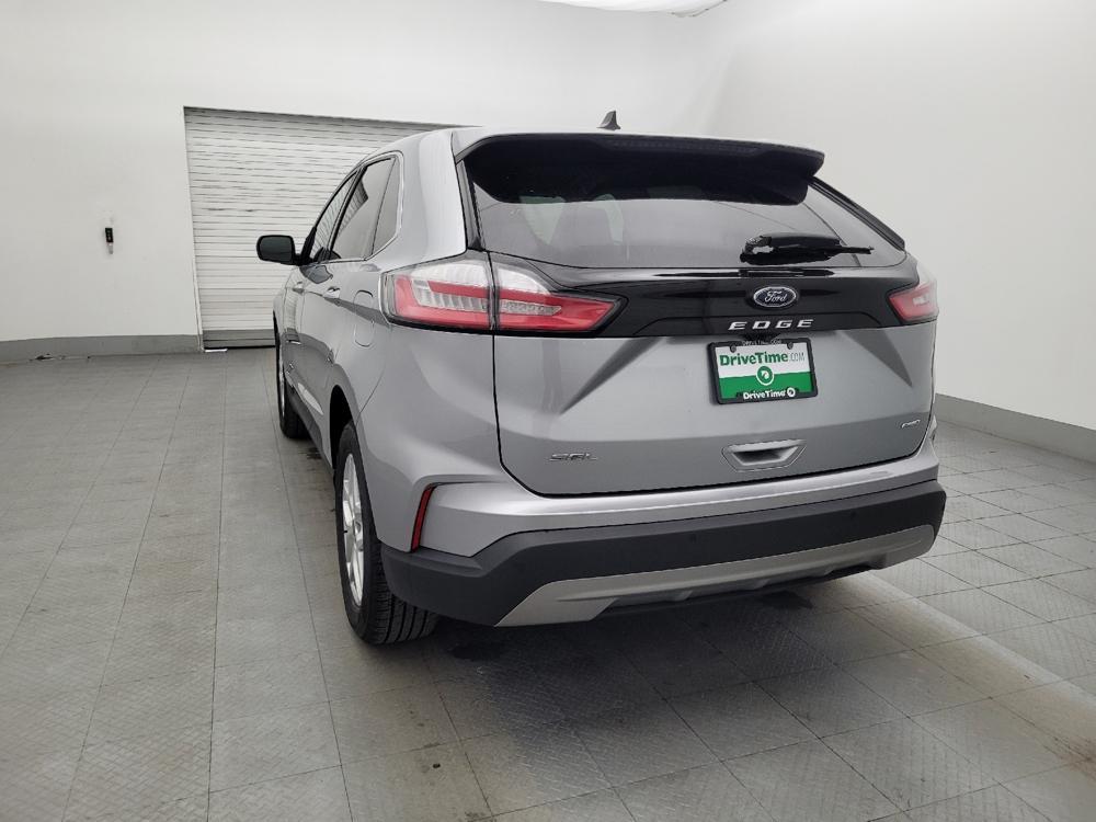 used 2024 Ford Edge car, priced at $25,695