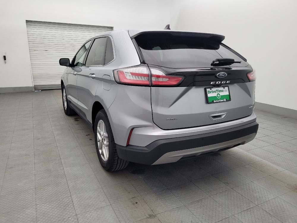 used 2024 Ford Edge car, priced at $25,695