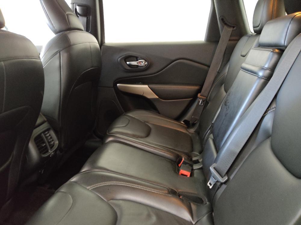used 2018 Jeep Cherokee car, priced at $17,695