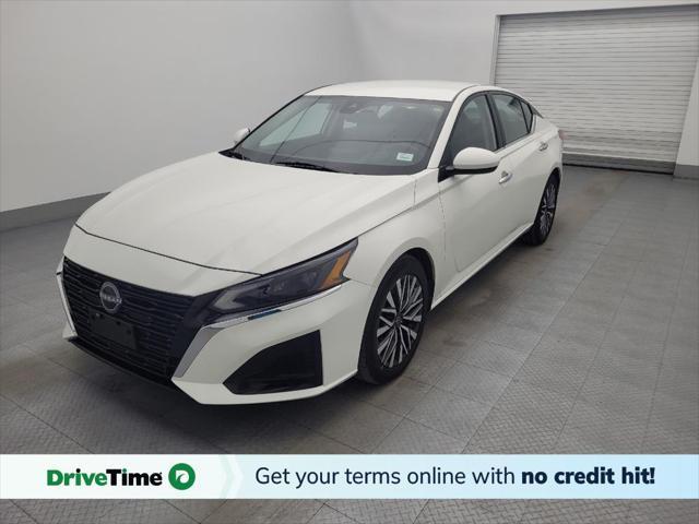 used 2023 Nissan Altima car, priced at $25,895