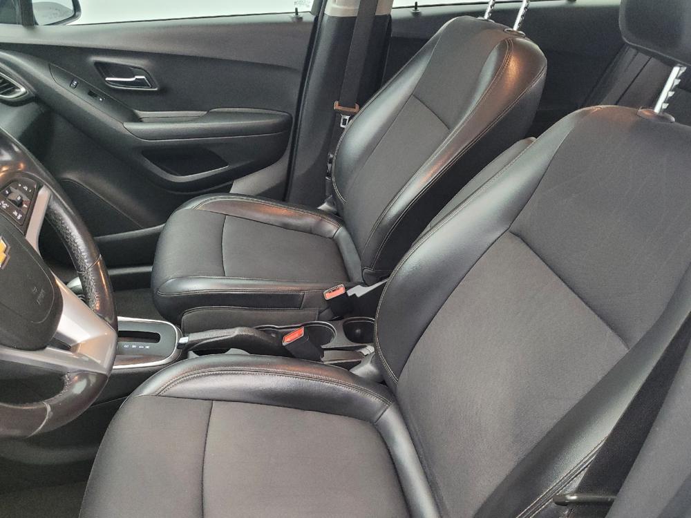 used 2022 Chevrolet Trax car, priced at $14,895
