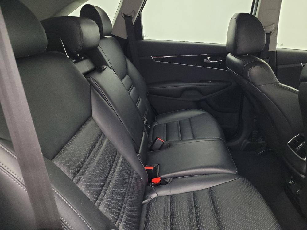 used 2019 Kia Sorento car, priced at $17,595