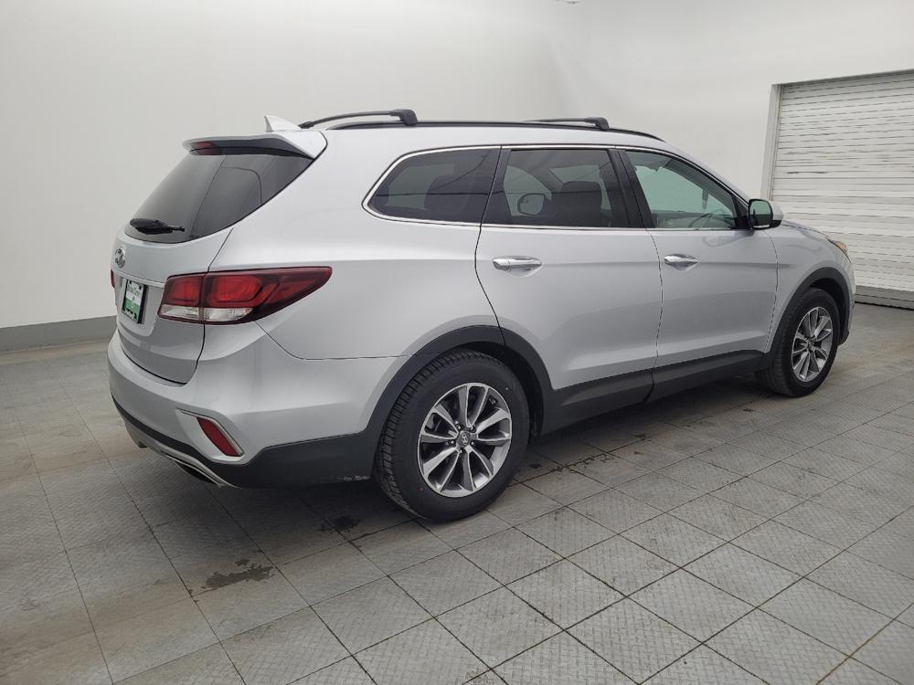 used 2018 Hyundai Santa Fe car, priced at $18,395