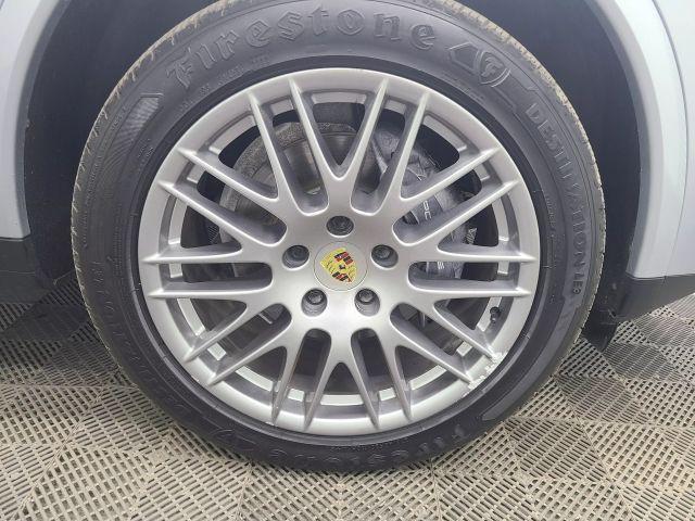 used 2018 Porsche Cayenne car, priced at $23,995
