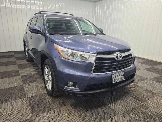 used 2016 Toyota Highlander car