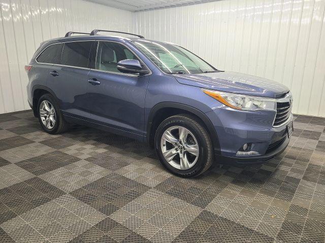 used 2016 Toyota Highlander car