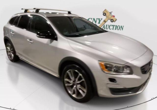 used 2015 Volvo V60 Cross Country car, priced at $15,995