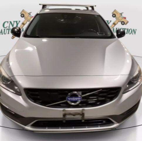 used 2015 Volvo V60 Cross Country car, priced at $15,995