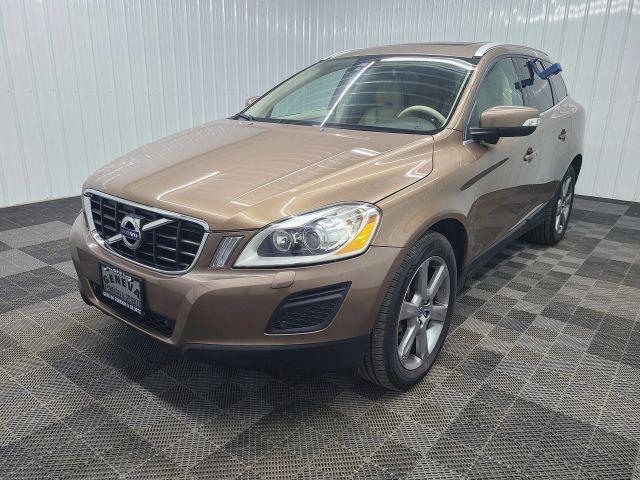used 2013 Volvo XC60 car, priced at $12,995