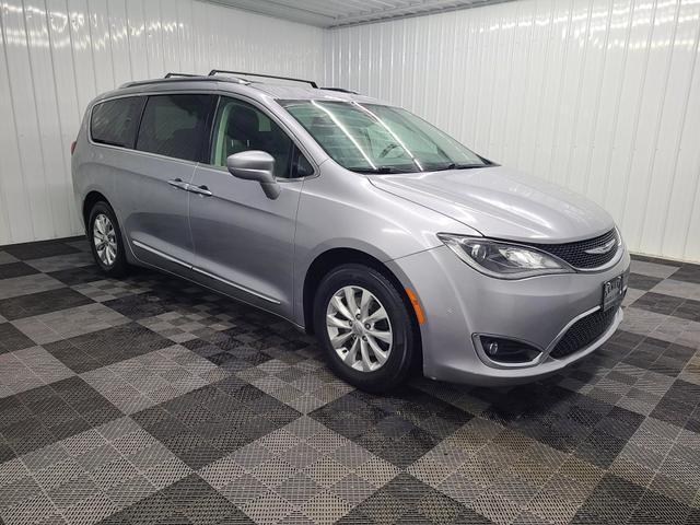 used 2018 Chrysler Pacifica car, priced at $13,444