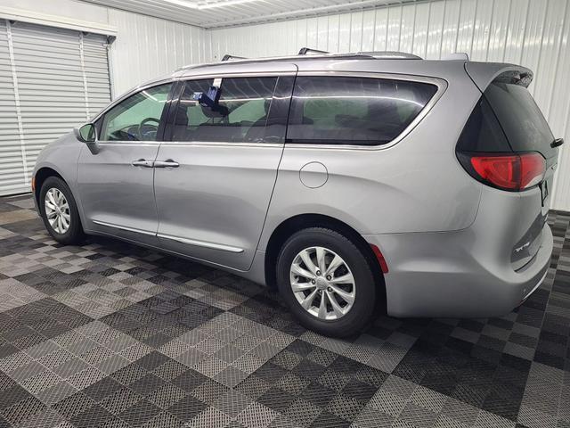 used 2018 Chrysler Pacifica car, priced at $13,444