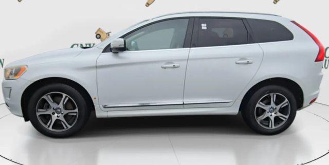 used 2015 Volvo XC60 car, priced at $11,995
