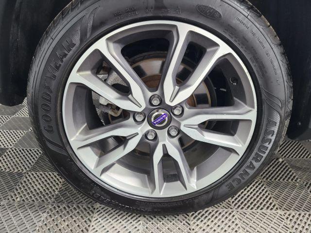 used 2018 Volvo V60 Cross Country car, priced at $18,995