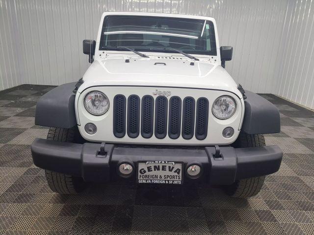 used 2015 Jeep Wrangler Unlimited car, priced at $18,995
