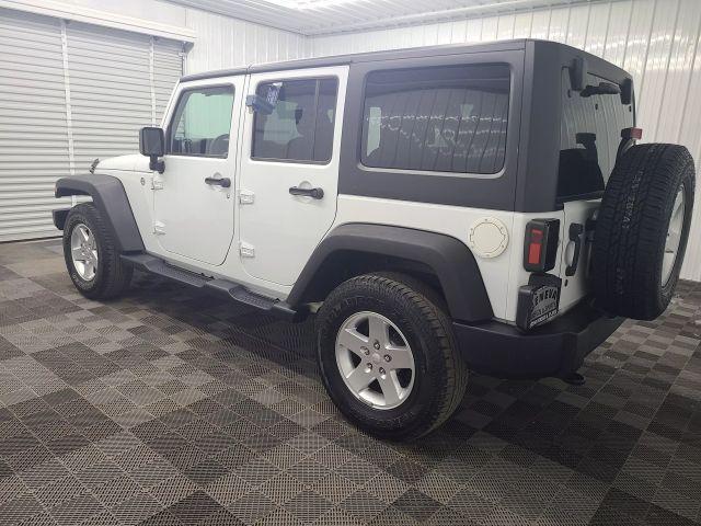 used 2015 Jeep Wrangler Unlimited car, priced at $18,995