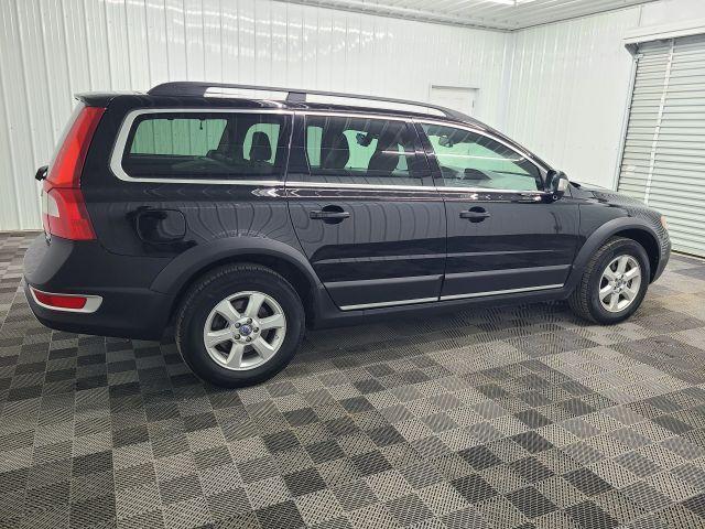 used 2013 Volvo XC70 car, priced at $12,995