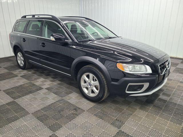 used 2013 Volvo XC70 car, priced at $12,995