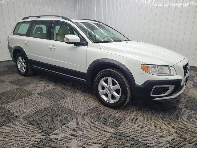 used 2008 Volvo XC70 car, priced at $9,995