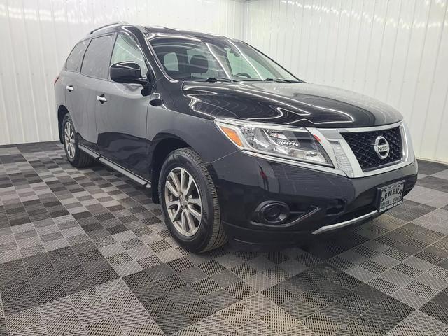 used 2015 Nissan Pathfinder car, priced at $10,995