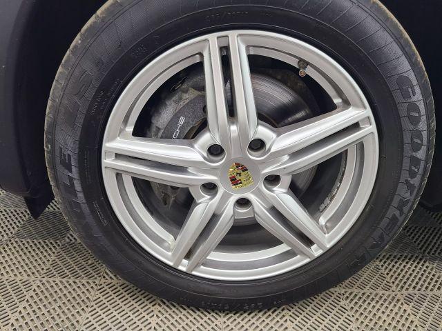 used 2014 Porsche Cayenne car, priced at $18,995